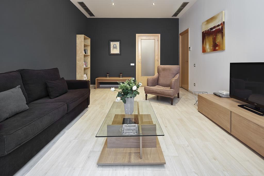 Fewdays Barcelona Apartments Exteriör bild