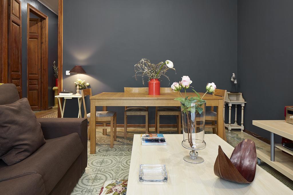 Fewdays Barcelona Apartments Exteriör bild